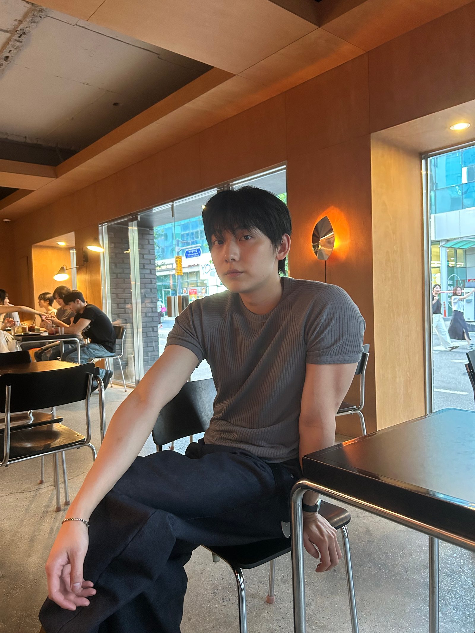 래글런 골지 슬림 반팔티 상세 이미지 3